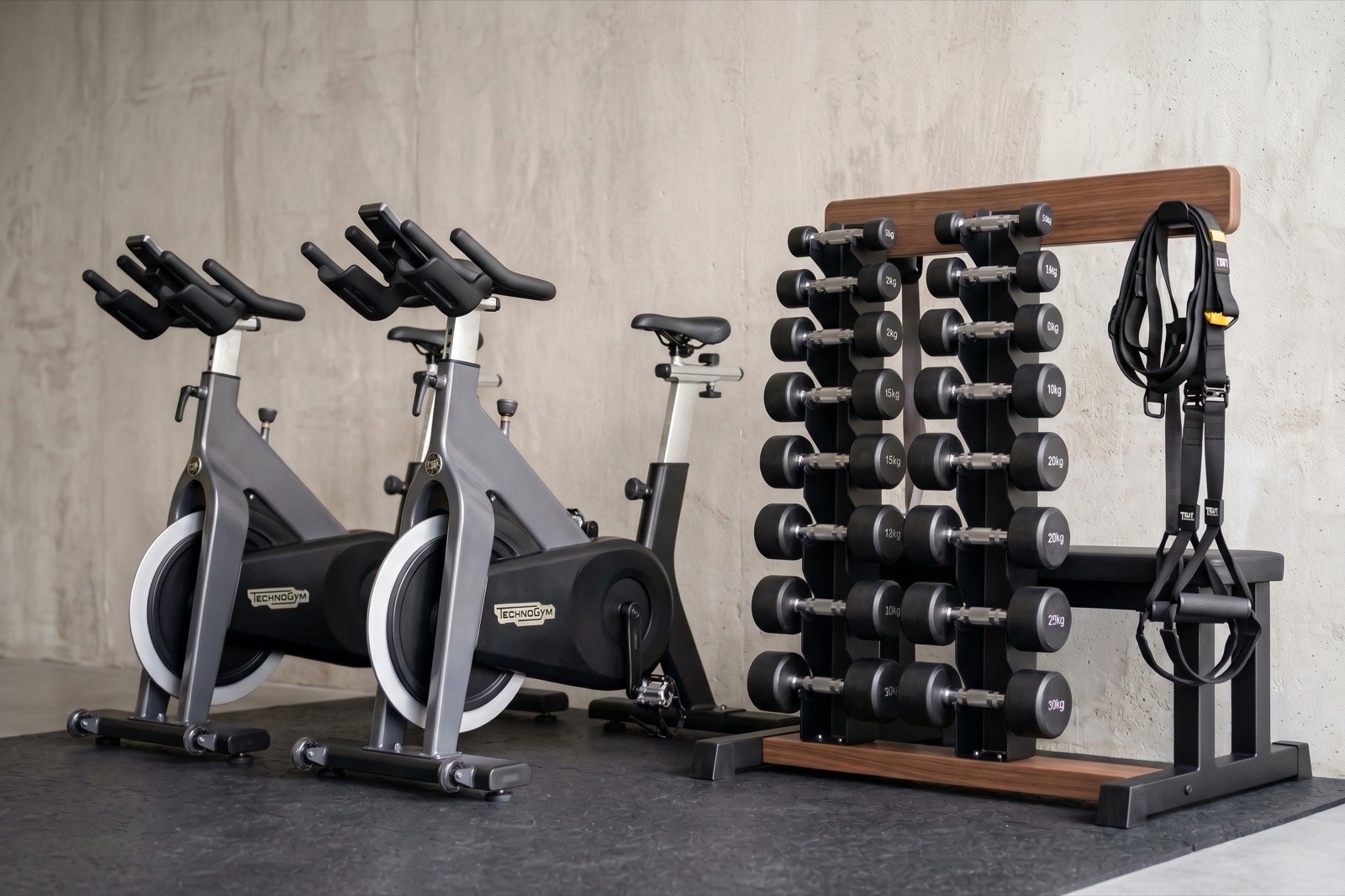Vélo Indoor Cycling Technogym